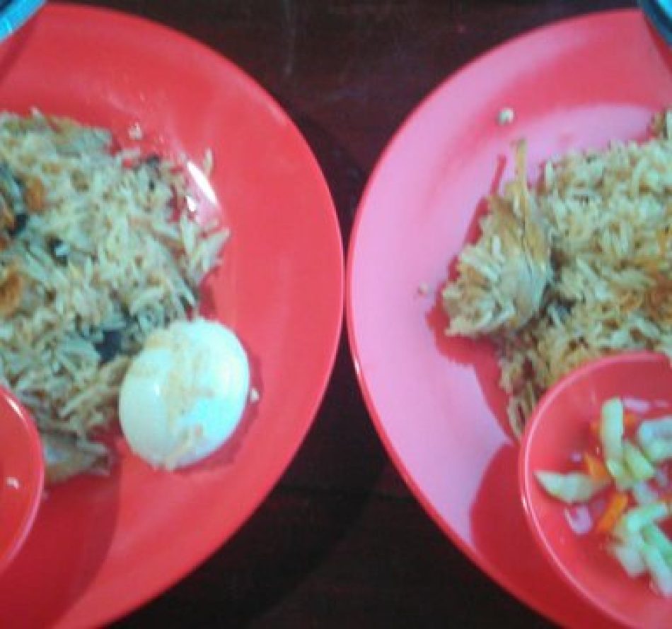 Nasi Arab Toping Daging Ayam Selera Nusantara