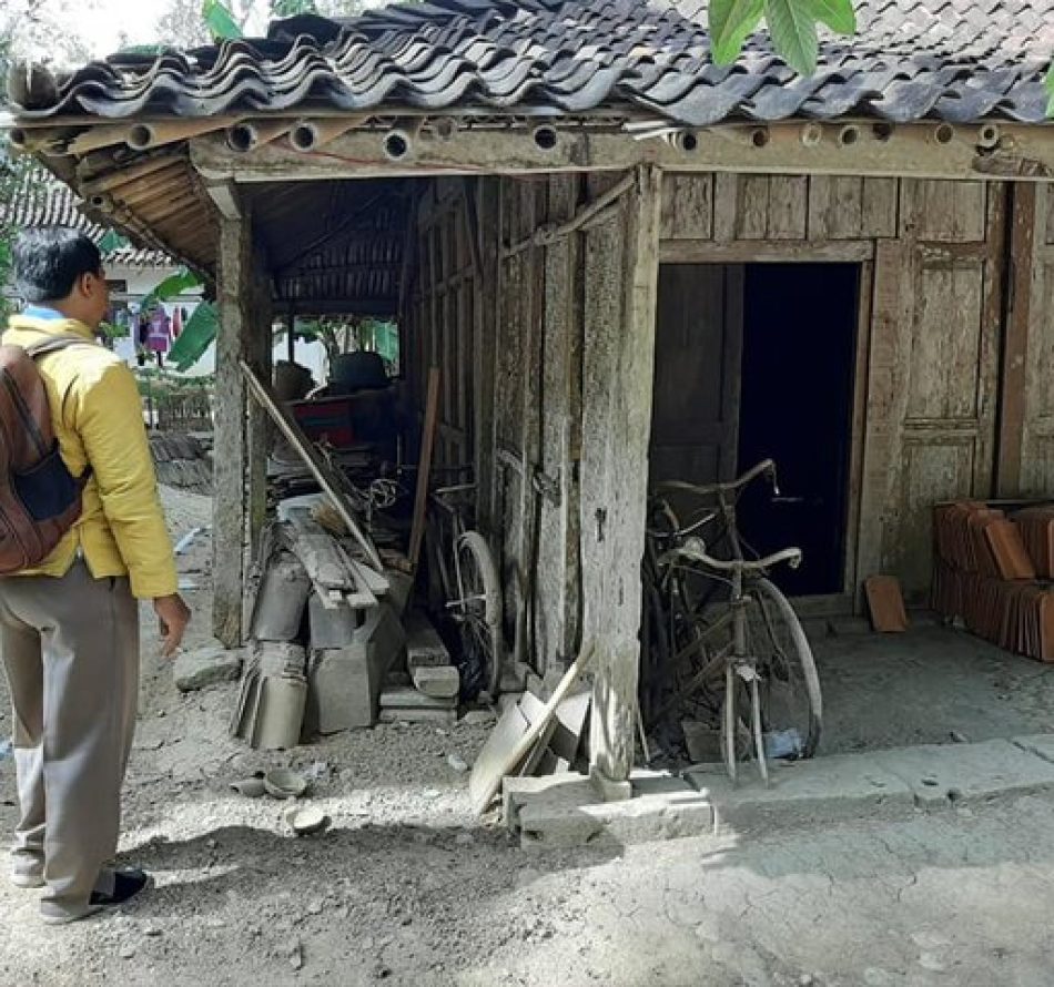 FPKP Gandeng Lintas Komunitas ‘Bedah Rumah’ Suraji dan Wayem