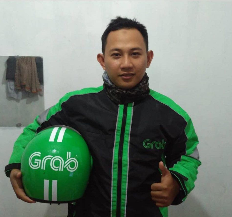 Kisah Riyan Dosen Ojol dari Fakultas Peternakan