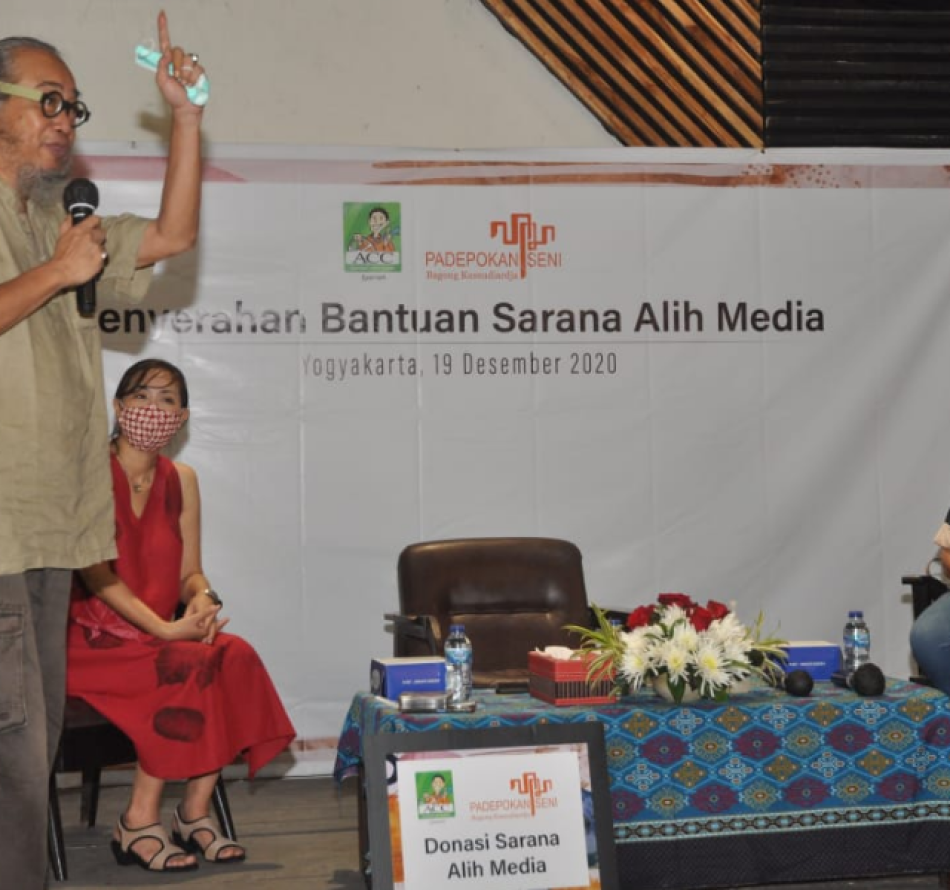 ACC Salurkan Bantuan untuk Padepokan Seni Bagong Kussudiardja