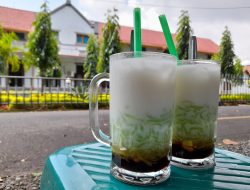 Jualan Es Dawet Ayu Asli Banjarnegara, Untung Jutaan Rupiah