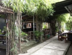 Untuk Bisa Bertahan Hidup di Tengah Pandemi, Pebisnis Jasa EO Dekorasi Beralih Membuka Angkringan