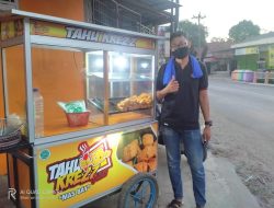 Pulang Merantau, Bayu Buka Lapak Tahu Krezz