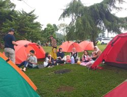 Asyiknya Camping di Tawangmangu Wonder Park
