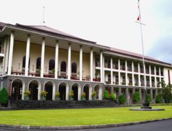 UGM Laksanakan KBM Bauran Bagi Mahasiswa