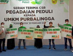 Bangkitkan UMKM di Kabupaten Purbalingga, Pegadaian Salurkan CSR 50 Gerobak Angkringan