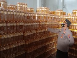 Distributor di Mojoroto Tak Timbun Minyak Goreng