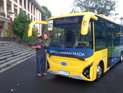 Launching Layanan Transportasi Internal Kampus UGM