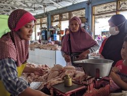 Harga Daging Ayam dan Daging Sapi Mulai Naik