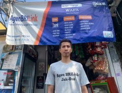 Wahyudin, Agen BRILink Layani Kebutuhan Transaksi Masyarakat Hingga Malam Hari