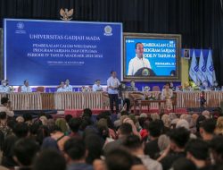 Pesan Menteri Investasi Kepada Calon Wisudawan UGM