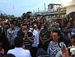 Ratusan Lurah Sambut Sri Sultan HB X Usai Dilantik Kembali sebagai Gubernur DIY 2022-2027