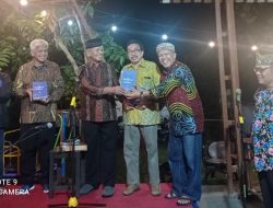 Penyair Jabrohim, Merayakan Kebahagiaan dengan 70 Puisi