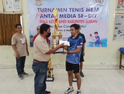 Ketua DPRD Sleman Haris Sugiharta: Turnamen Tenis Meja Pekerja Media Ajang Refreshing Wartawan