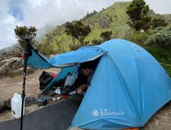 Tancapan Pipa Oranye, Tanda Pendaki Berada di Jalur yang Benar Menuju Puncak Merbabu