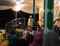 Warga Galur Bersholawat Bersama Habib Musthofa Sayyidi bin Abdurrahman Baraqbah