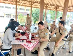 Pamong dan Staf Kalurahan Condongcatur Cek Kesehatan Rutin Lewat Posbindu