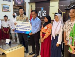 Sebanyak 125 Anak Sekolah di Condongcatur Menerima CSR Beasiswa Bank BPD DIY