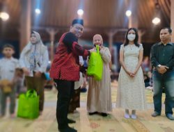 Malam Tirakatan, Pemkal Condongcatur Bagikan Beasiswa Bagi 54 Siswa dari 18 Padukuhan