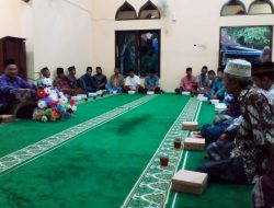 Warga Karangwetan Gotong Royong Siapkan Menu Berbuka Puasa