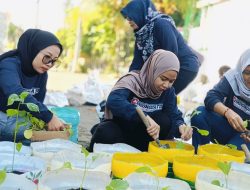 Pemkal Condongcatur Canangkan Program Menanam pada Seribu Pot Galon Bekas