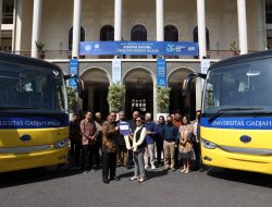 Kementerian Investasi RI hibahkan 3 Unit Bus Listrik ke UGM