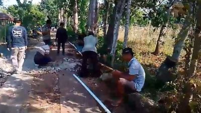 Rukun Warga Swadaya Bangun Perusahaan Air Minum Dusun