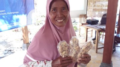 Gurih-Renyah Peyek Wantiyem, Ini Cara Mengolahnya!