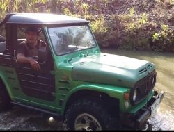 Asyiknya Mengendarai ‘Jangkrik Ijo’ Menyusur Rute Offroad Kali Klegung Banjararum