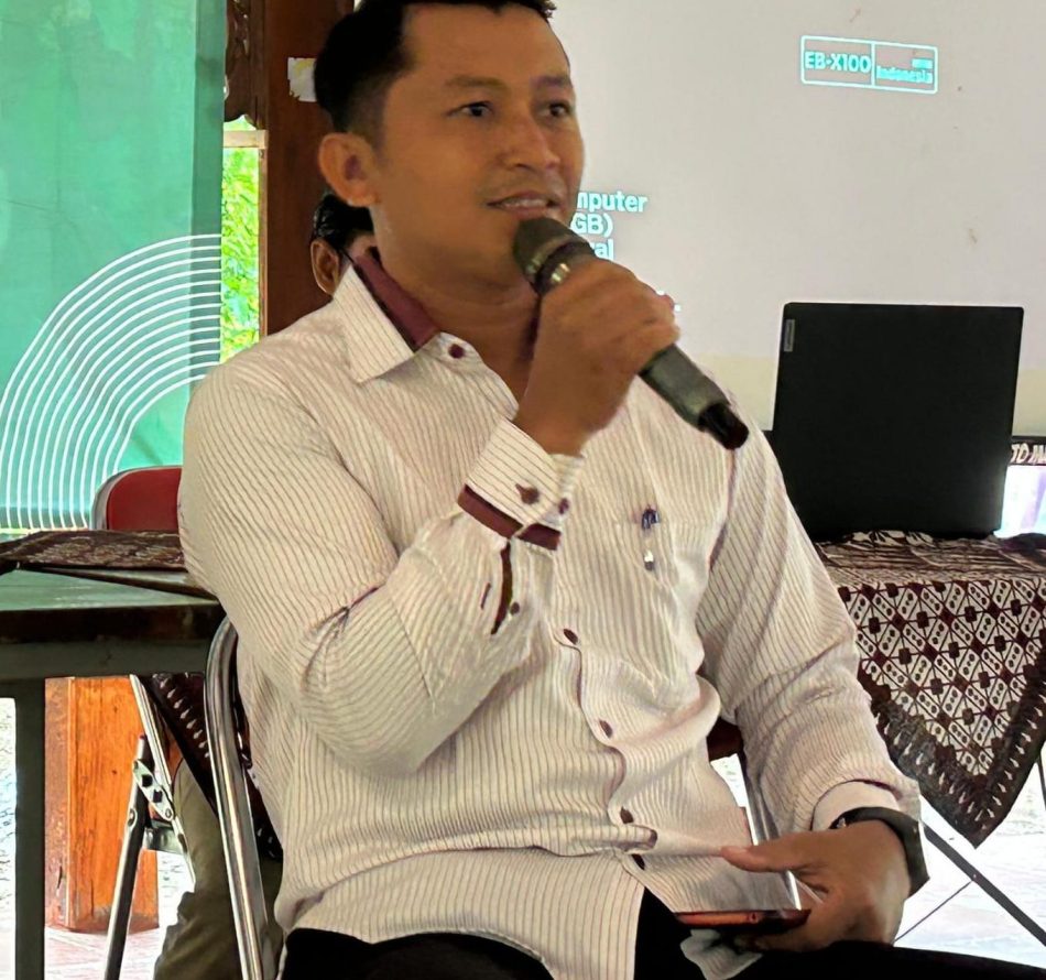 Dadang Hermawan dari Marbot Masjid ke Pokdarwis Green Kayen