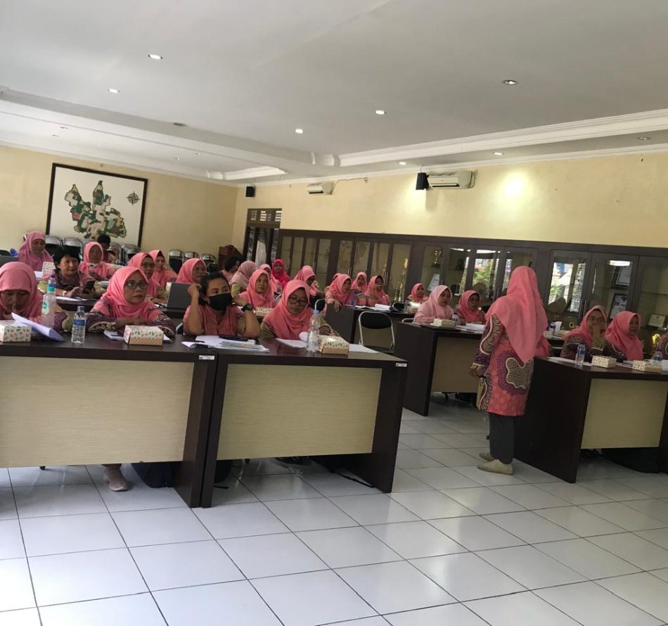 Komunitas Belajar Antar Sekolah Adakan Pertemuan Rutin Bahas Review KSP dan RPP