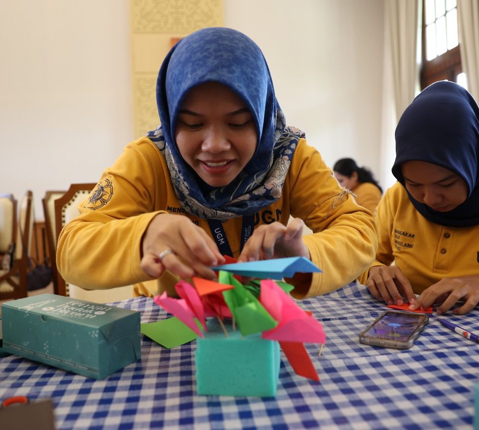 Tips Mengatasi Stres Bagi Perempuan Bekerja