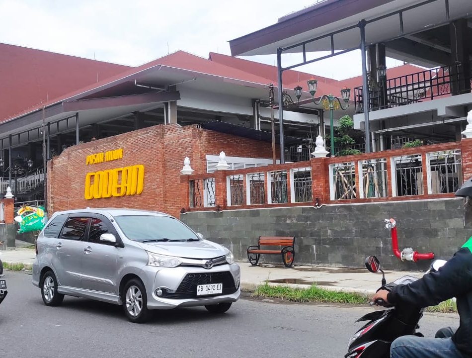 Pasar Godean Diresmikan Jokowi, Empat Bulan Belum Ditempati