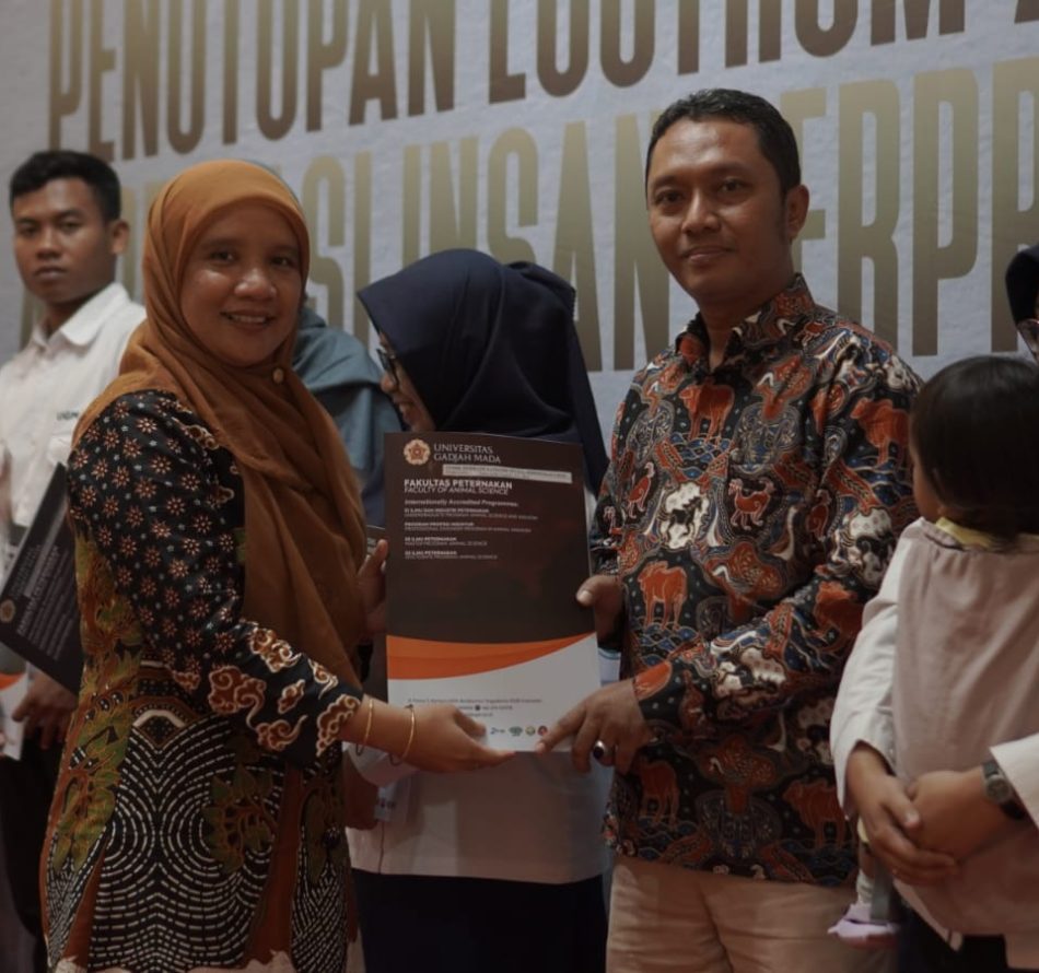 Bangun Citra dan Reputasi Fakultas Peternakan, Satria Raih Penghargaan Insan Berprestasi 2024