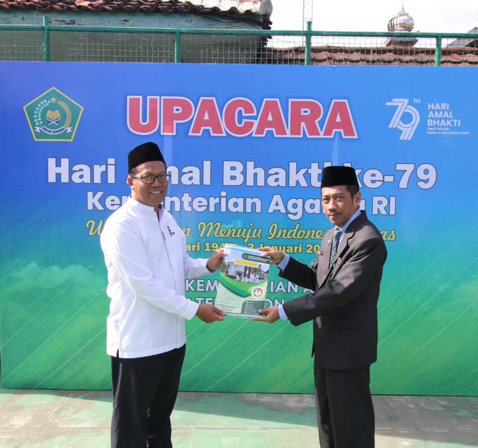 Peringati HAB ke-79, Kankemenag Kulonprogo Berikan Publikasi Award Kulonprogo