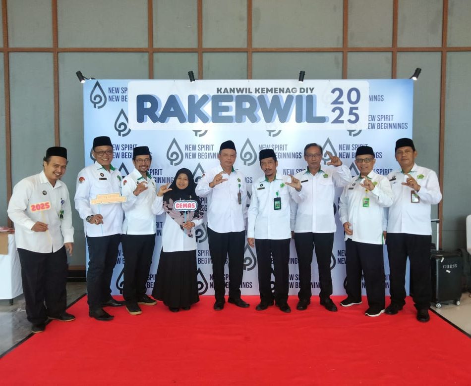 Kankemenag Kulon Progo Kembali Raih Juara Publikasi Award