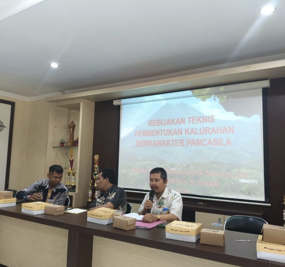 Badan Kesbangpol Sleman Laksanakan Sosialisasi Kalurahan Berkarakter Pancasila di Condongcatur