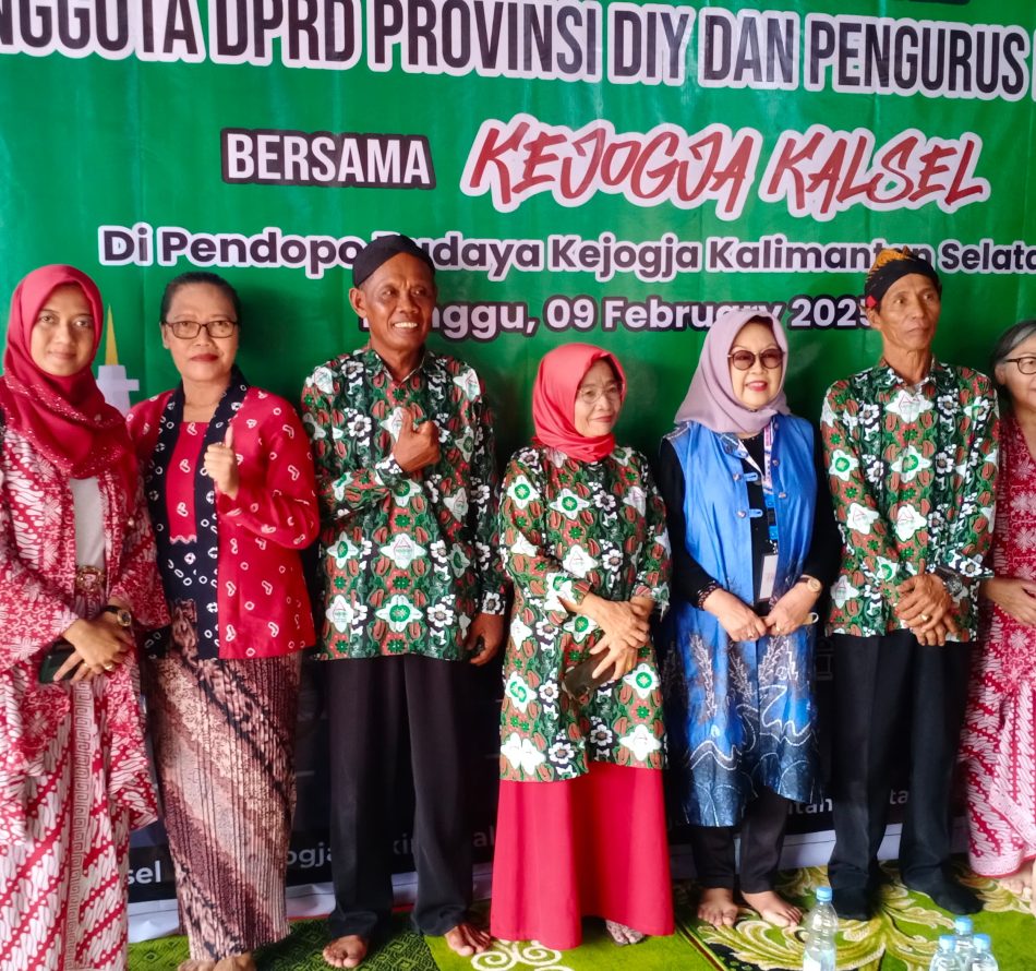 Isak Tangis Transmigran Masingai Tabalong di Depan Wartawan dan Pimpinan DPRD DIY