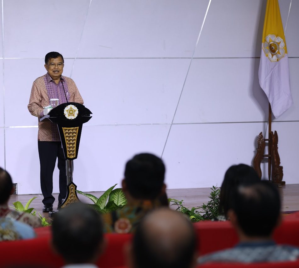 Jusuf Kalla Ajak Anak Muda Tiru Budaya Kerja India, China dan Jepang