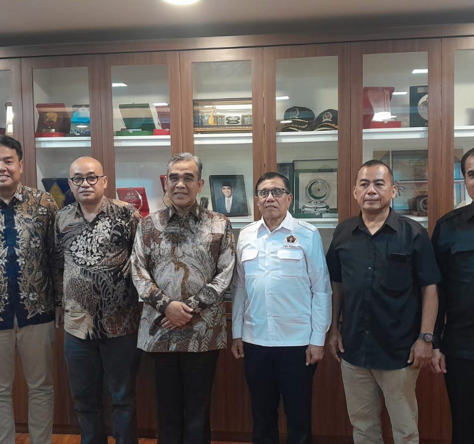PWI Pusat Tetapkan Ahmad Muzani sebagai Anggota Kehormatan: Apresiasi bagi Mantan Jurnalis Berintegritas