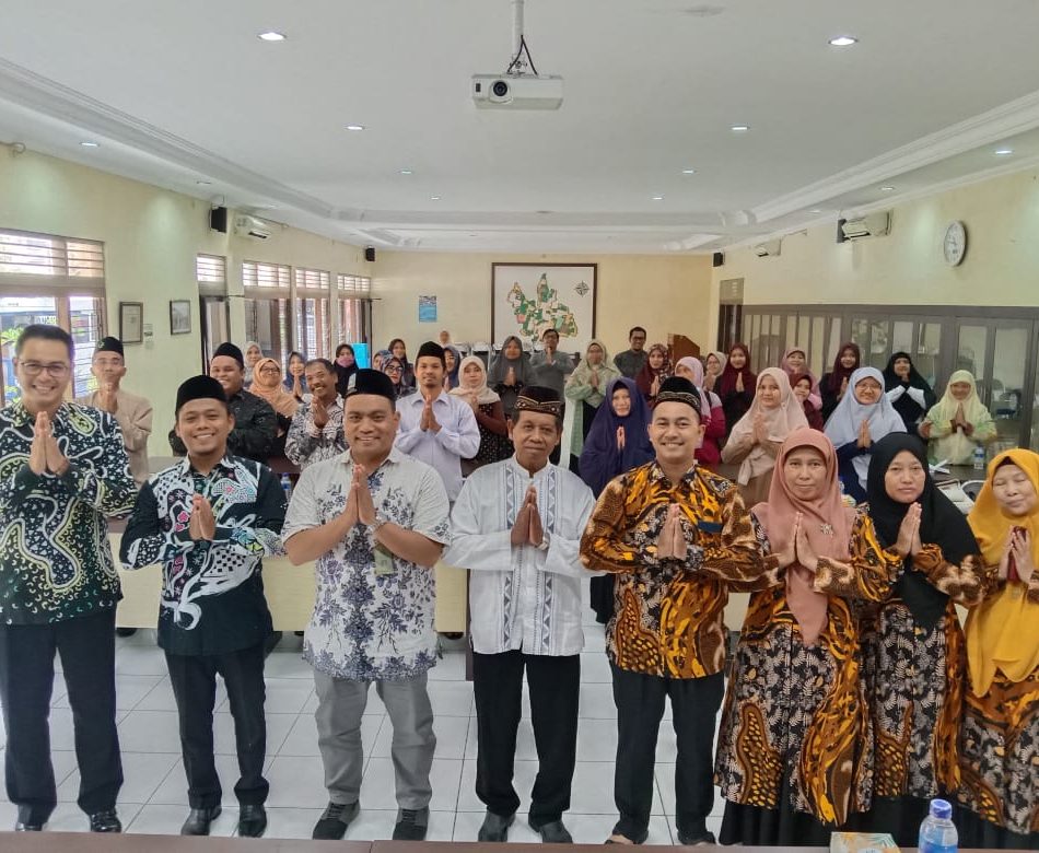 Lurah Condongcatur Buka Pengajian Tarhib Ramadhan, Tekankan Peran TPA dalam Pembinaan Keagamaan