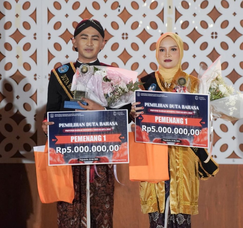 Mahasiswa UGM Juara 1 Duta Bahasa DIY 2025, Siap Wakili Daerah ke Tingkat Nasional