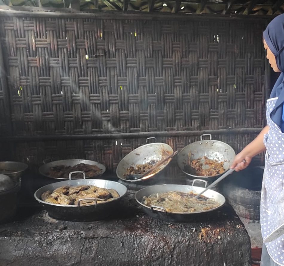 Lezatnya Kuliner Masakan Iwak Kali Progo Khas Mbah Sri di Banjarharjo Kalibawang