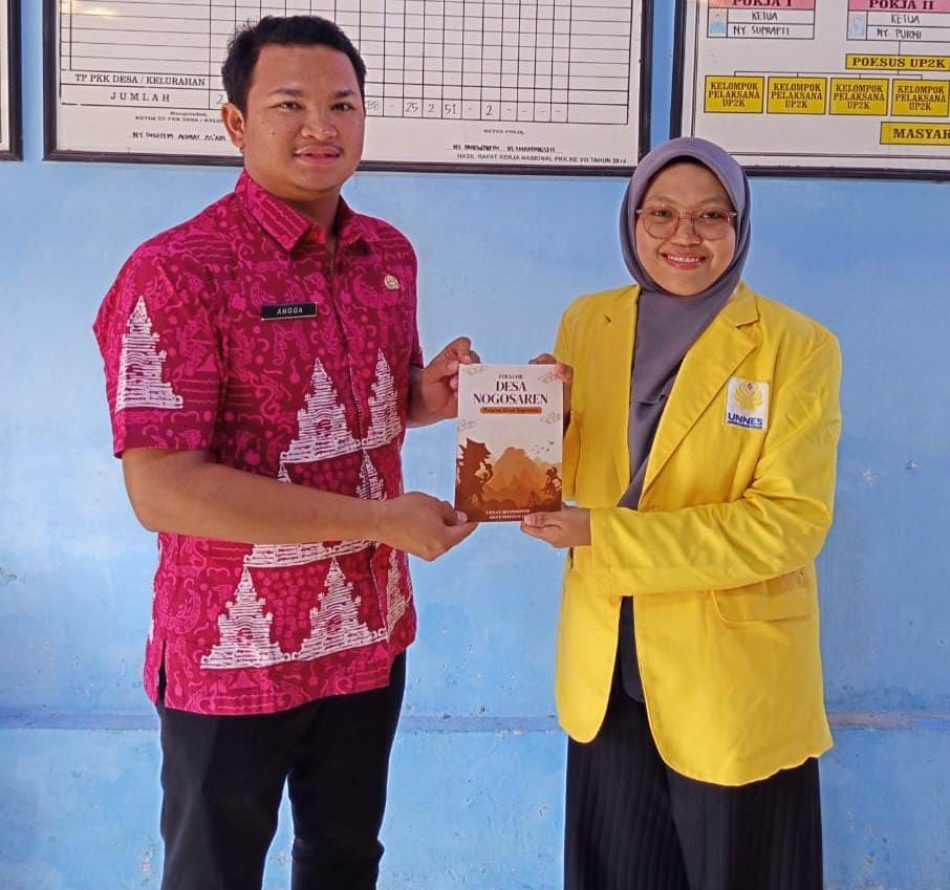 Mahasiswa Unnes Giat 12 Meluncurkan Buku “Folklor Desa Nogosaren: Balutan Kisah Nogosaren”