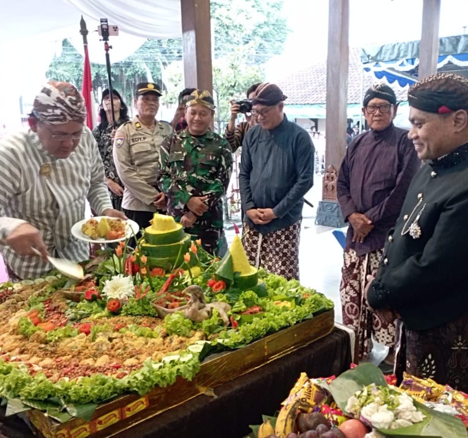 Program Semanis Madu Kalurahan Condongcatur, Indeks Kepuasan Masyarakat terhadap Layanan Publik Makin Meningkat