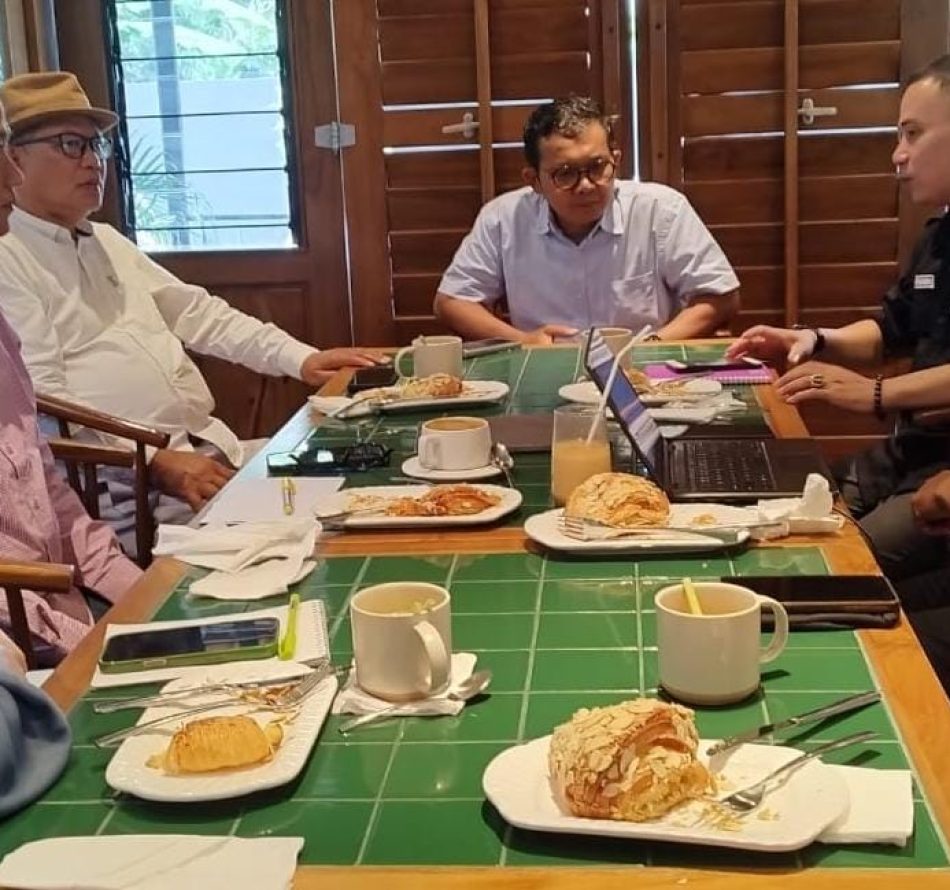 Program Magang Plus Bersertifikasi Paralegal, Arie Sujito: Kemaslah Hukum sebagai Pengetahuan, Keterampilan, dan Budaya