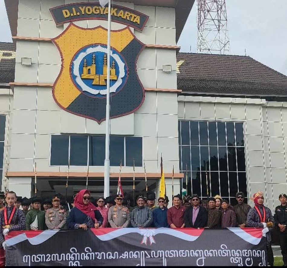 Kawulo Ngayogyakarta Gelar Kirab Budaya Tolak Kekerasan