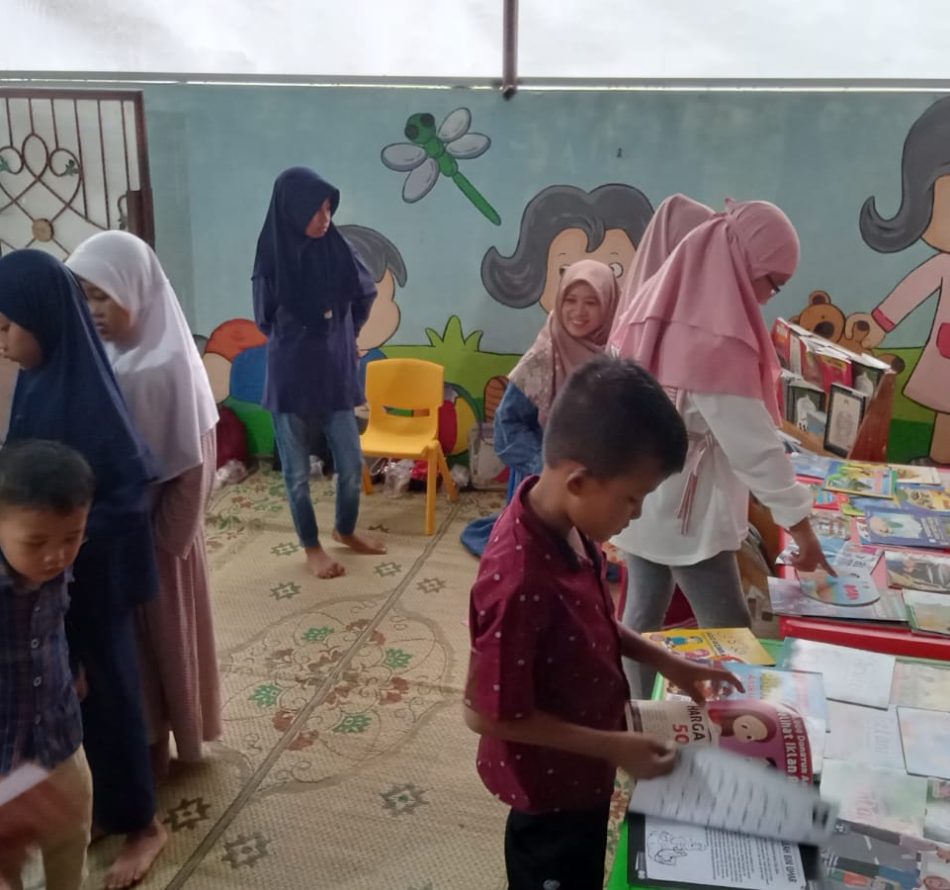 Lembaga Athahira Gratiskan Sekolah PAUD dan Dorong Minat Baca dengan Pojok Literasi