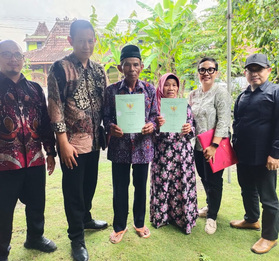 Akhir Kasus Mafia Tanah di Bantul, Sertifikat Tanah Mbah Tupon Dikembalikan