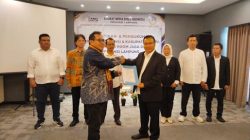 Ketua Umum SMSI Kukuhkan Pokja Newsroom Jaga Desa di Lampung, Ikhtiar Menyumbat Kebocoran Dana Desa
